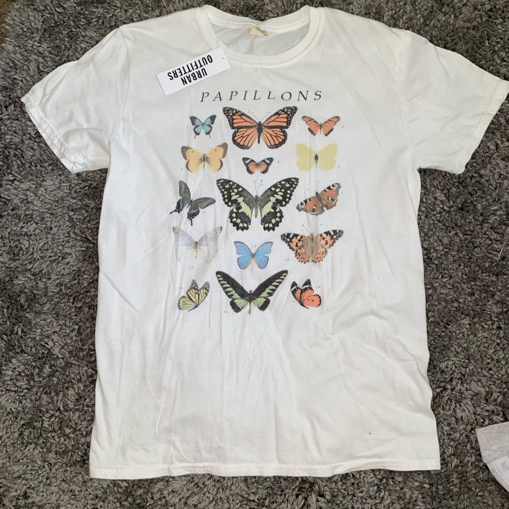 Butterfly graphic tee